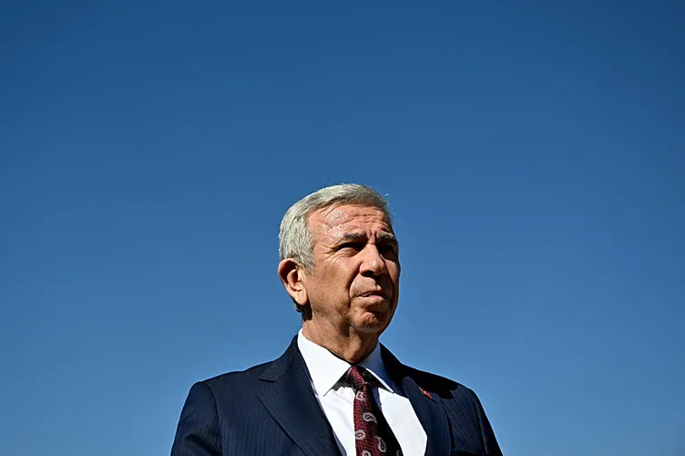 Siyasete dalan başkanlar kenti yönetemez oldu! Koltuk sevdası hizmeti unutturdu