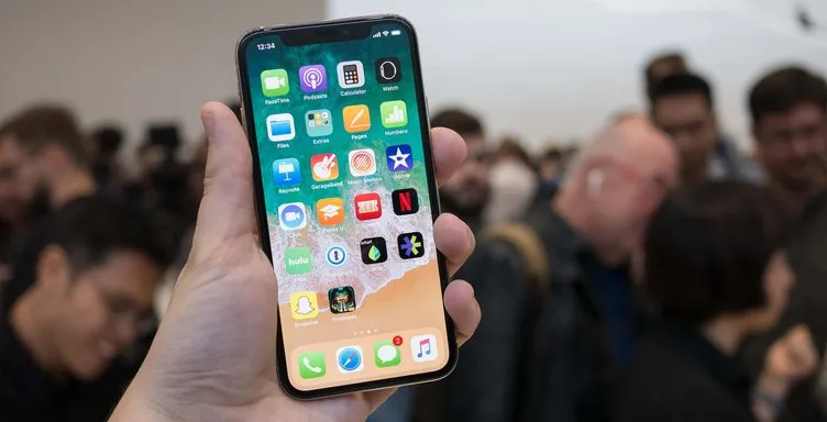 Apple’dan Ucuz iPhone X geliyor