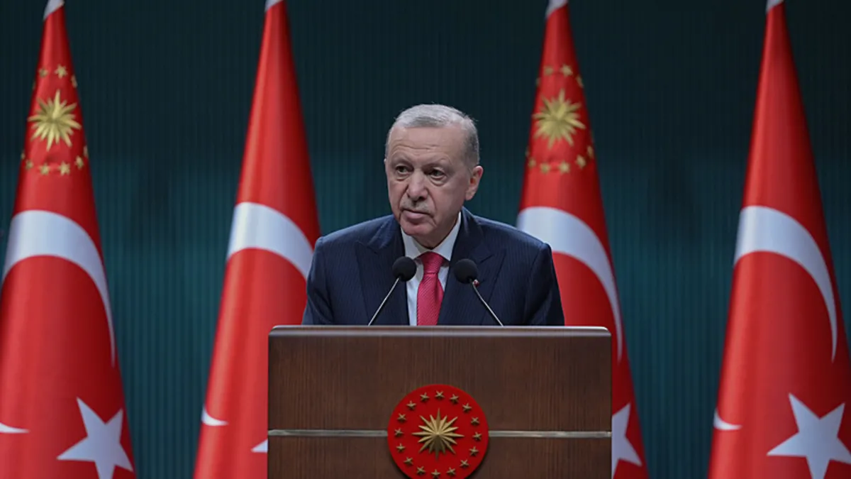 Kabine toplanıyor! İşte masadaki kritik konular: Emeklinin bayram ikramiyesi artacak mı?