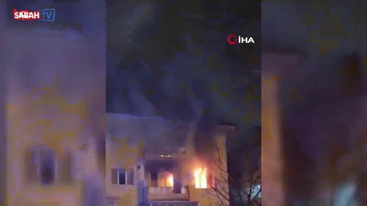 Erzincan’da yangın: 3’ü çocuk 8 kişi dumandan etkilendi | Video videosunu izle Erzincan’da yangın: 3’ü çocuk 8 kişi dumandan etkilendi | Video videosunu izle