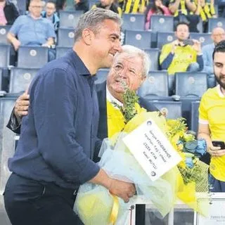 ‘Taş değil çiçek atarız’