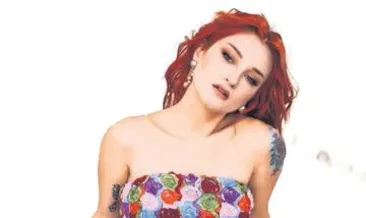 Güliz Ayla ‘gımıldamaya’ davet ediyor