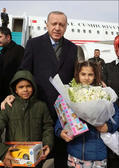 Son dakika! İzmir Ege Otoyolu projesi böyle açıldı! Açılıştan dakikalar önce dikkat çeken detay...