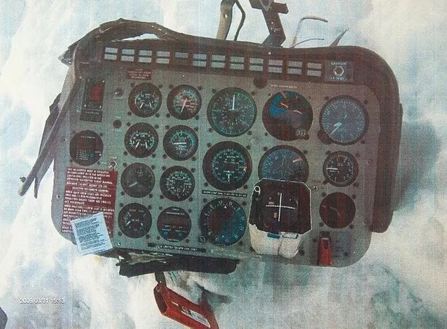 muhsin-yazicioglunun-yasamini-yitirdigi-kazada-flas-iddia-1649707451240.jpeg Muhsin Yazıcıoğlu'nun yaşamını yitirdiği kazadaki helikopterin askeri jetle takip edildiği iddiası
