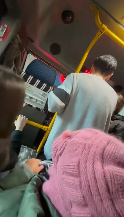 Sarıyer’de minibüste ilginç olay: Şoför kapıları kilitledi! Bunu vermeden kimse inmeyecek!