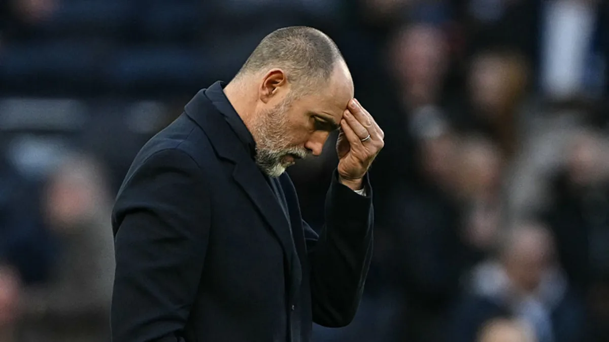 Tottenham’da oyuncu teknik direktör planı! Tottenham’da oyuncu teknik direktör planı!