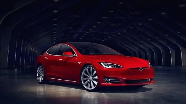 Tesla’dan yeni rekor