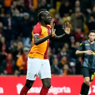 Galatasaray, Mbaye Diagne transferi için Al Nasr ile anlaştı