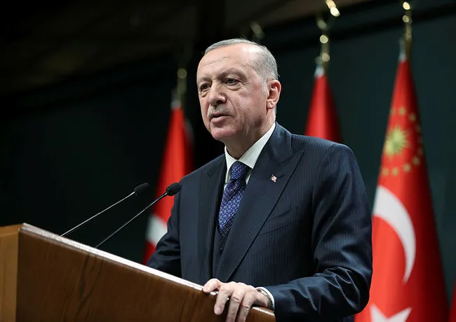 son-dakika-kritik-kabine-toplantisi-sona-erdi-baskan-erdogan-alinan-kararlari-aciklayacak-1665415673767.jpg SON DAKİKA HABERİ! Başkan Erdoğan Kabine Toplantısı kararlarını açıkladı: Esnafa yeni kredi paketi ve üniversite öğrencilerine ulaşım desteği