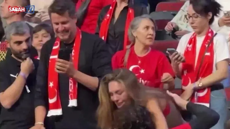 Ebru Şahin'in mutluluk gözyaşları