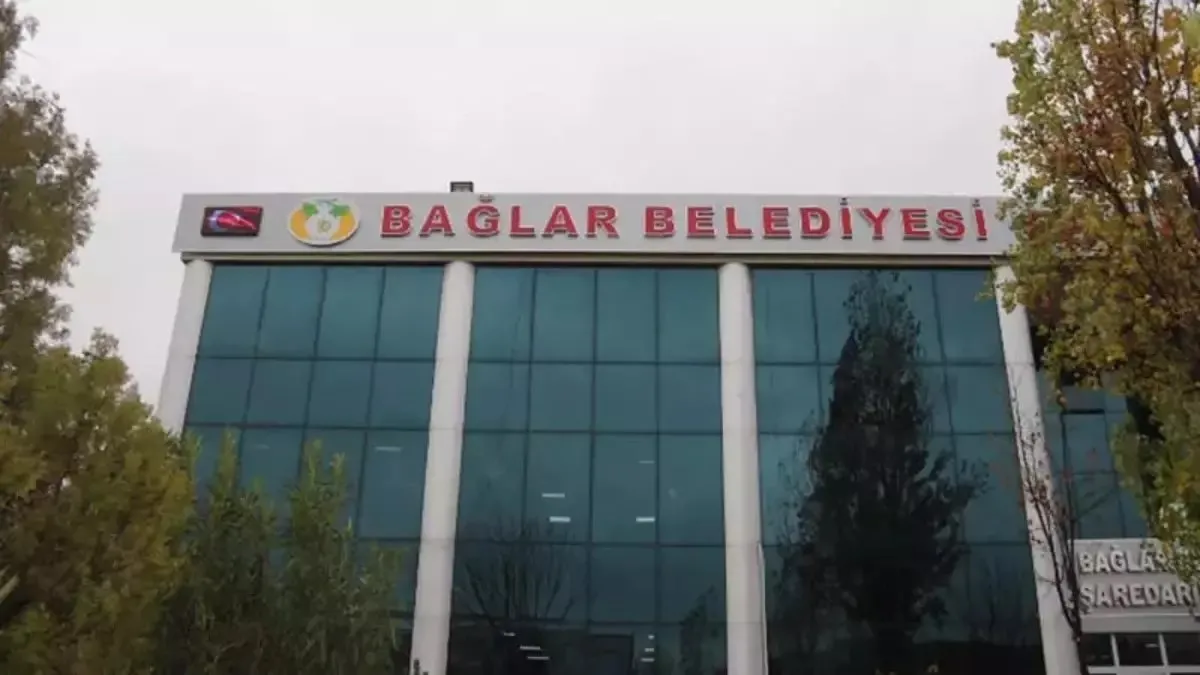 DEM Partili belediyede işten atmalar sürüyor... Raporlu olduğu halde 'Neden işe gelmedi' diyerek işten attılar