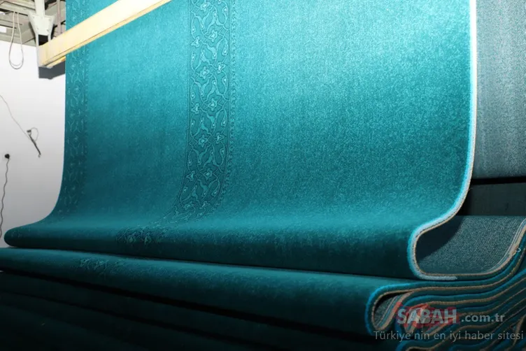 Εικόνες της τελευταίας στιγμής και όλες οι εξελίξεις από την Αγία Σοφία που προετοιμάστηκαν για την προσευχή της Παρασκευής