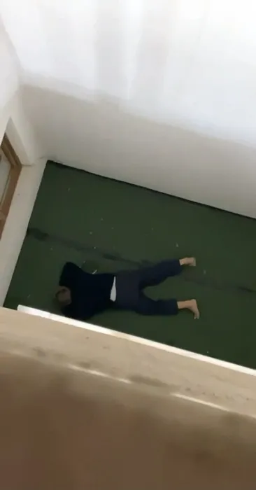 Kayseri’de garip olay! Tuvalet kapısıyla pencereyi karıştırdı 10 metreden yere çakıldı...