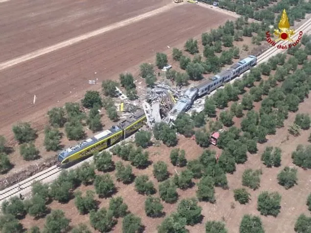 İtalya’daki tren kazasında ölü sayısı 25’e yükseldi