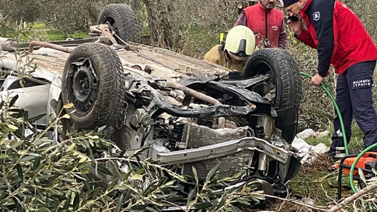Balıkesir Havran’da araç tarlaya uçtu: 2 ölü! Balıkesir Havran’da araç tarlaya uçtu: 2 ölü!