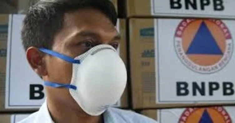 Koronavirüsle mücadele eden İran’da 5,5 milyondan fazla stoklanmış maske ele geçirildi