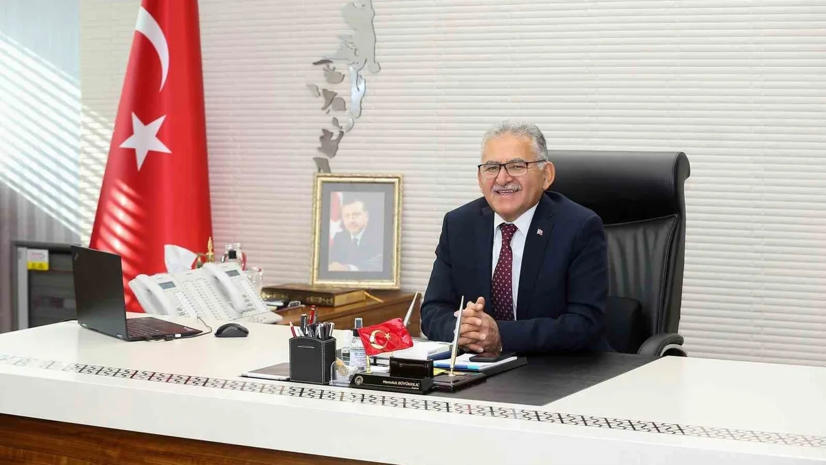 Vaatlerini en yüksek oranda hayata geçiren Büyükşehir Belediye Başkanı Memduh Büyükkılıç oldu Vaatlerini en yüksek oranda hayata geçiren Büyükşehir Belediye Başkanı Memduh Büyükkılıç oldu