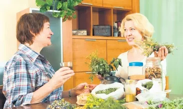 Adaçayı terlemeye, papatya göze iyi geliyor