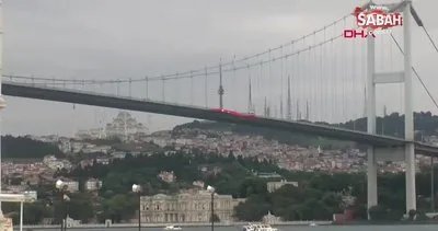 15 Temmuz Şehitler Köprüsü’ne dev Türk bayrakları asıldı | Video