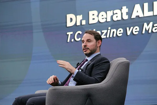 eski-hazine-ve-maliye-bakani-dr-berat-albayrak-2030dan-once-gaz-ihrac-eden-ulkelerden-olacagiz-1646886217927.jpg