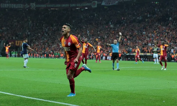 Galatasaray’da Falcao’ya Caner Erkin freni