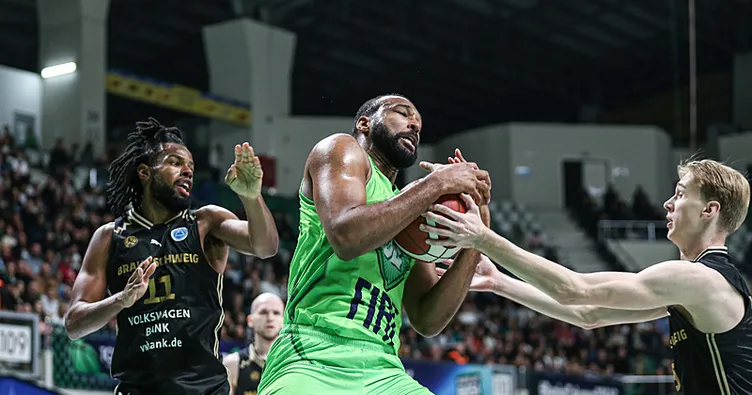 Basketball Lowen: 92 - TOFAŞ: 97
