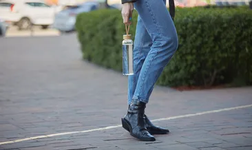 Sonbahar dolaplarınızda değişim rüzgarıyla geliyor! Sezonun yeni modası jeanlerle tarzınıza yeni bir soluk getirin