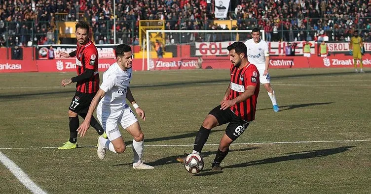 Van Spor FK uzattı Kasımpaşa turladı