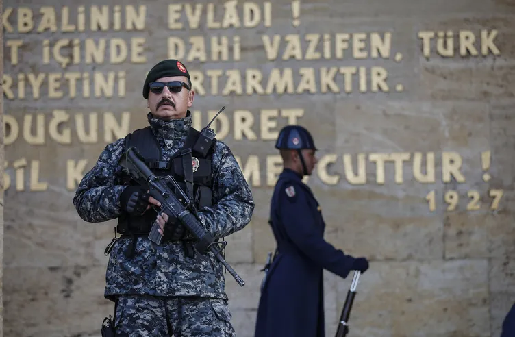 İlk defa Anıtbakir'deki törende giydiler