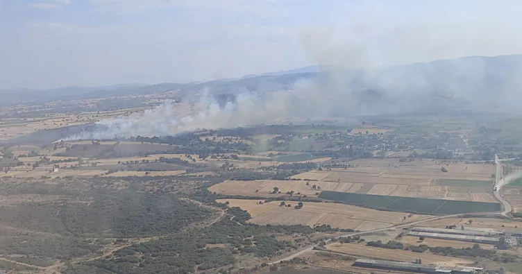 Çanakkale’de tarım arazisinde çıkan yangın kontrol altına alındı