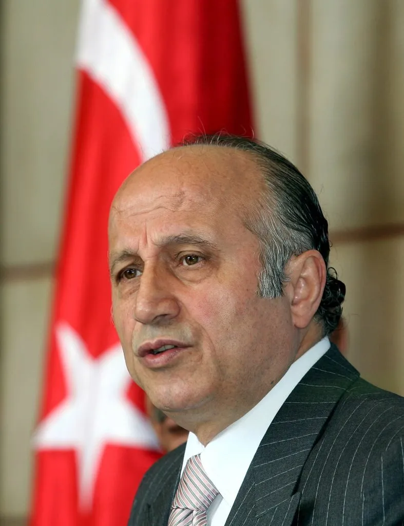 yasar nuri ozturk kimdir galeri yasam