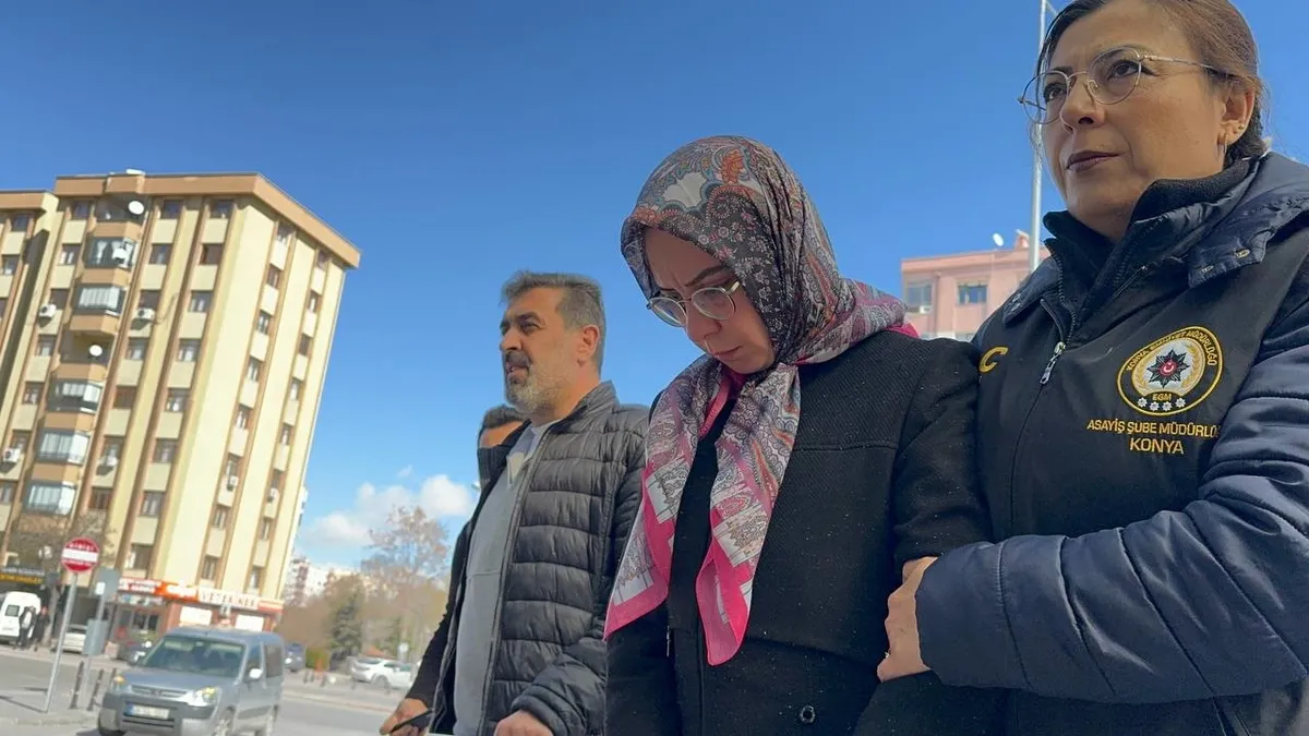 Konya’da eşini 25 bıçak darbesiyle öldürmüştü: Cani kadın için istenen ceza belli oldu! Konya’da eşini 25 bıçak darbesiyle öldürmüştü: Cani kadın için istenen ceza belli oldu!