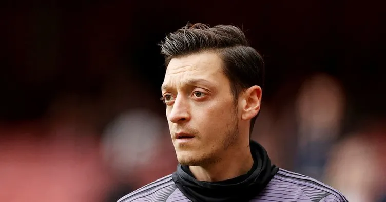 Mesut Özil'in menajerinden son dakika transfer açıklaması! Mesut çok büyük bir Fenerbahçe sevdalısı olarak gelecek...