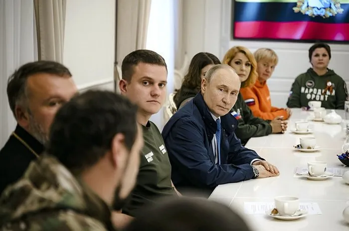 Zaferin ardından güç mesajı: Putin Kursk’ta sahaya çıktı