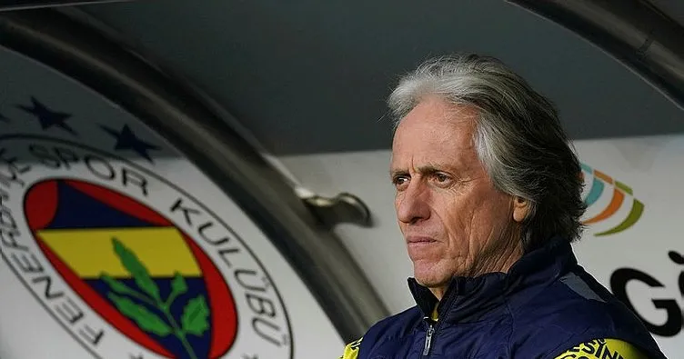3’lü savunma Jorge Jesus’u yaktı! 7 yenilginin 5’i...