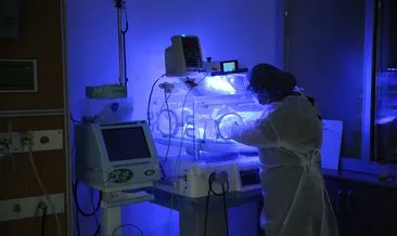 Minik kalplerin hayatına dokunuyorlar! Yenidoğanların koruyucu melekleri... #kars