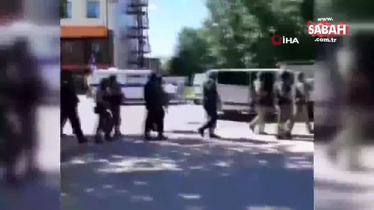 Rusya'da rehine krizi! Bankaya girdi, 3 kişiyi rehin aldı | Video