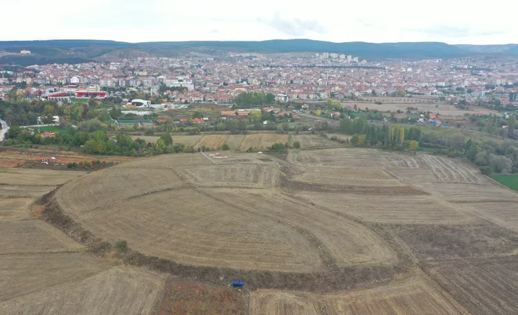 Kütahya’da 8 bin yıllık gizem! Uzman isim duyurdu! Bulunan izler, bilinmeyen bir krallığa ait!