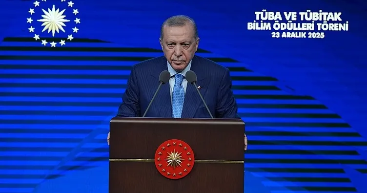 Milli kimlikle geleceğe yürüyoruz