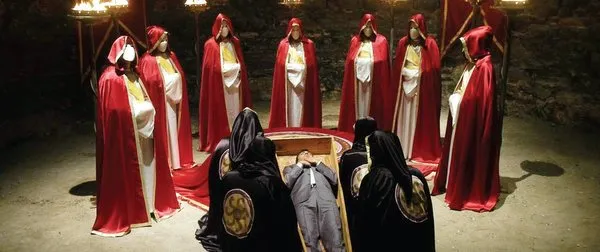 Kurtlar Vadisi 10 yaşında
