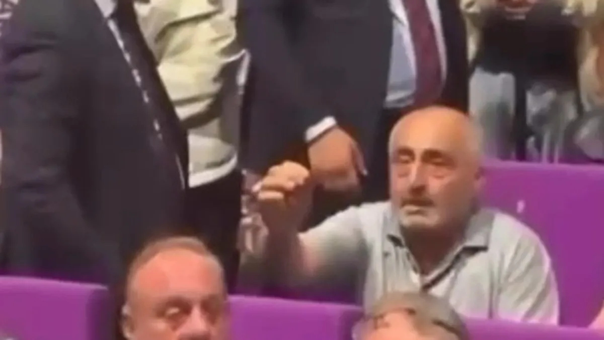 Trabzon Büyükşehir Belediye Başkanı Ahmet Metin Genç'in açıklamalarından bir görüntü
