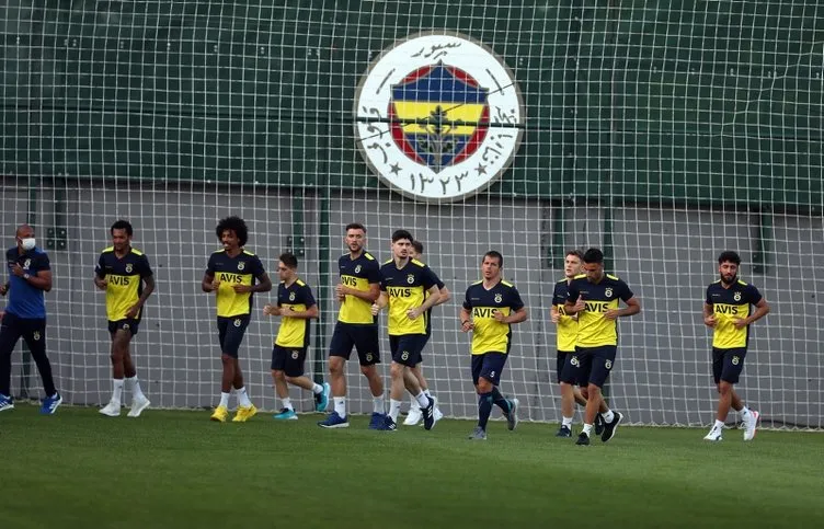 Fenerbahçe’den flaş transfer! Teklif yapıldı...