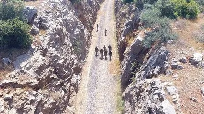 son dakika haberi siniri geciyoruz