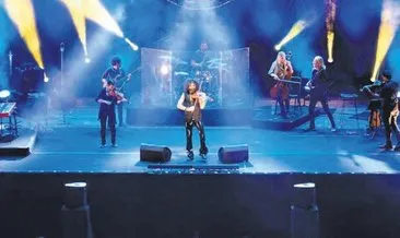 Keman sanatçısı Malikian’dan müthiş konser