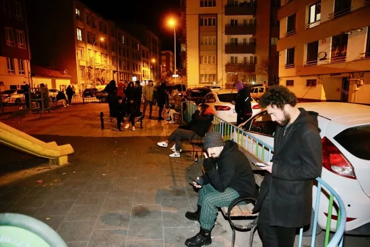 SON DAKİKA: Düzce’de 5,9’luk deprem: Ankara ve İstanbul deprem ile sarsıldı! İşte deprem bölgesinden son haberler