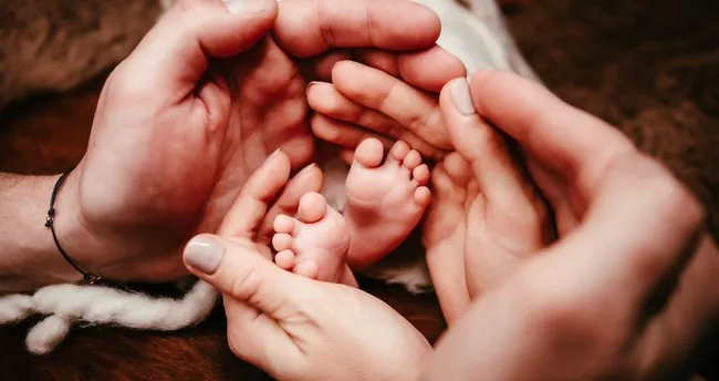 Tüp bebek tedavisinde umut Türkiye! Bulgar çiftin 17 yıllık evlat hasreti İstanbul'da son buldu