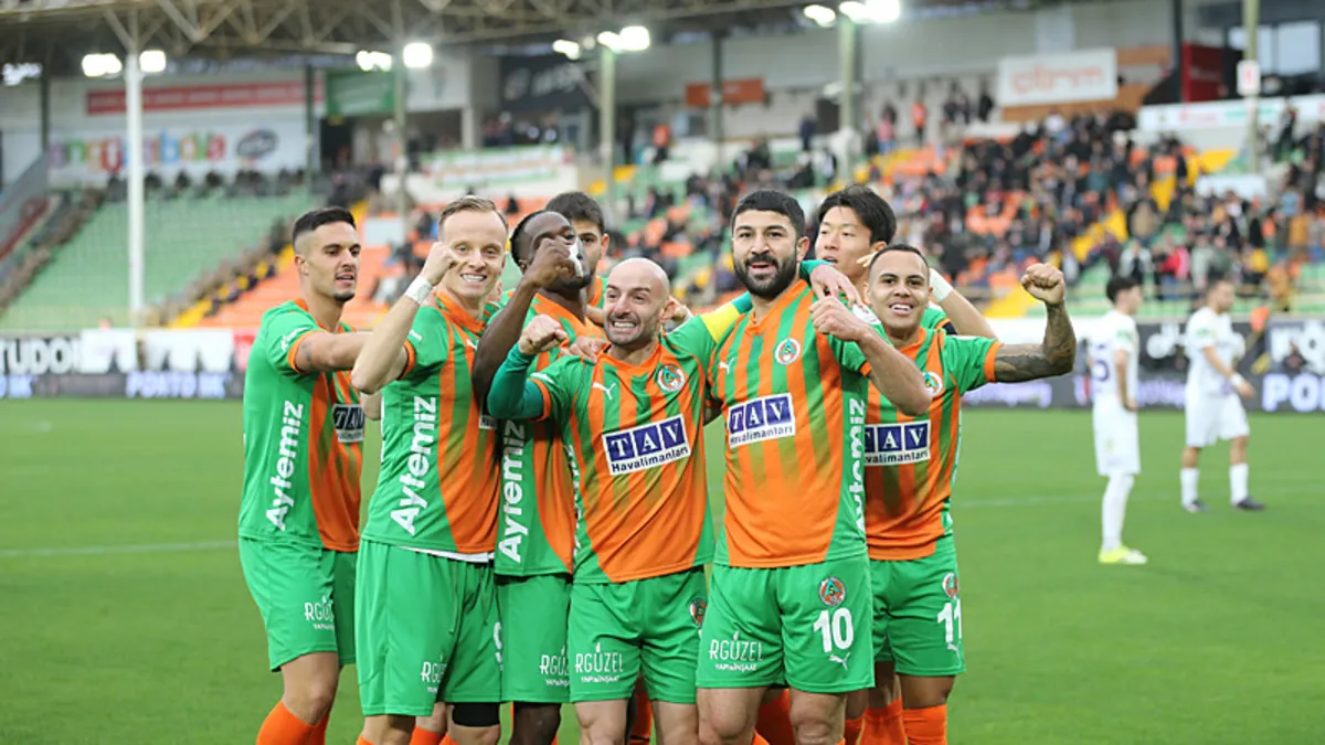 Süper Lig: Eyüpspor, Alanyaspor deplasmanında kazandı!