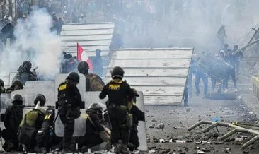 Peru’da protestolar sürüyor! Göstericiler polisle çatıştı