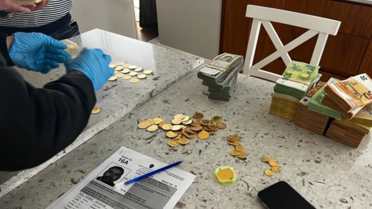 Mersin soruşturmasında yeni görüntüler! Ali Özbaran'ın evinden servet çıktı