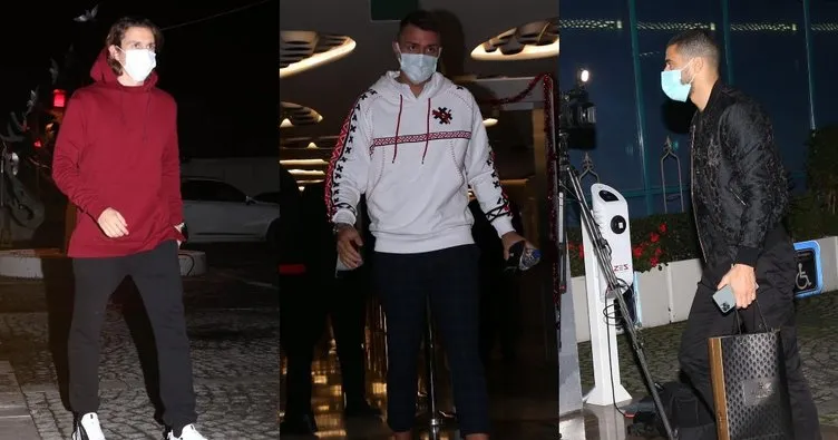 Galatasaraylı futbolcular, Omar Elabdellaoui’yi hastanede ziyaret etti
